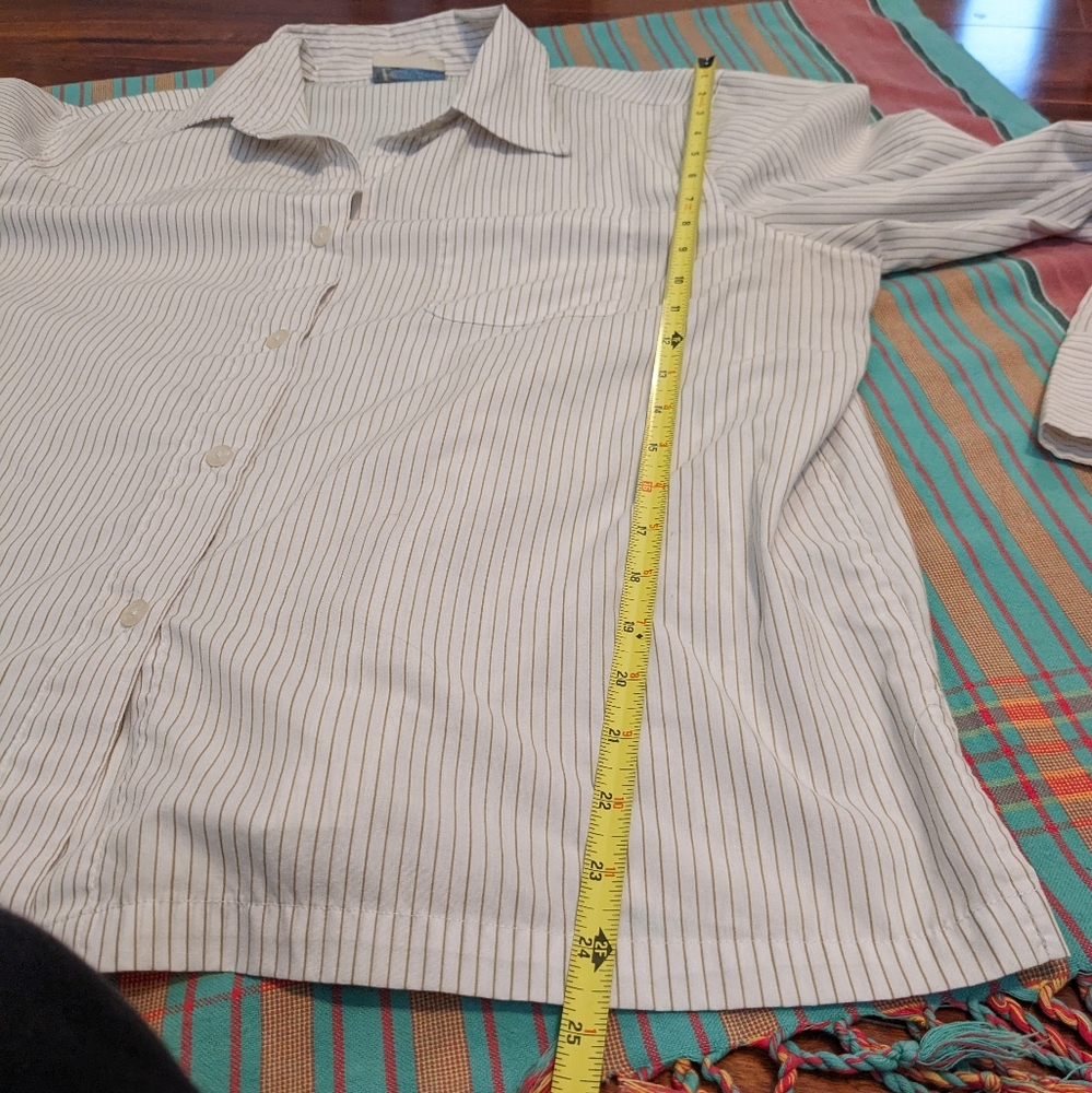 3/$12💚Vintage button down - Picture 4 of 5